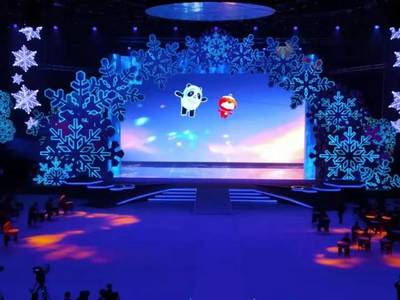 你好，冰墩墩！你好，雪容融！——從冬奧吉祥物看舞臺藝術造型的策劃與創新